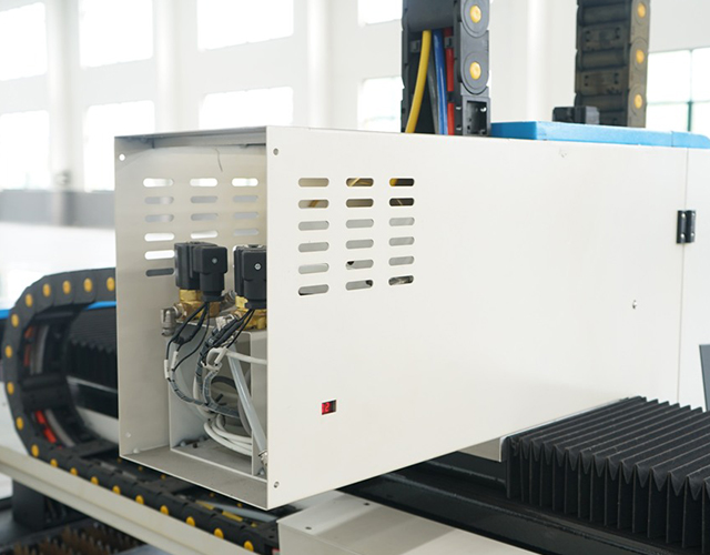 Máquina de corte láser de fibra de acero CNC de alta potencia industrial 4000W